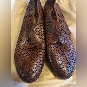 Brown Perforated Leather Lace-Up Shoes